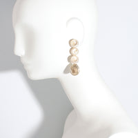 NACRE EARRING