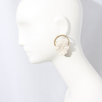PANSY EARRING