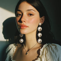 PEARLA EARRING