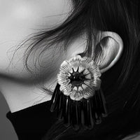 PEONY EARRING