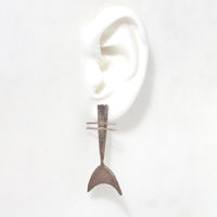 BRUTALIST FIN EARRING