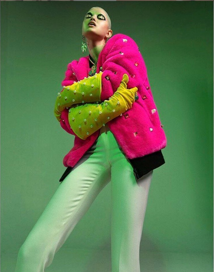 L'OFFICIEL LITHUANIA