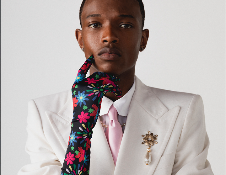 ISSUE MAGAZINE