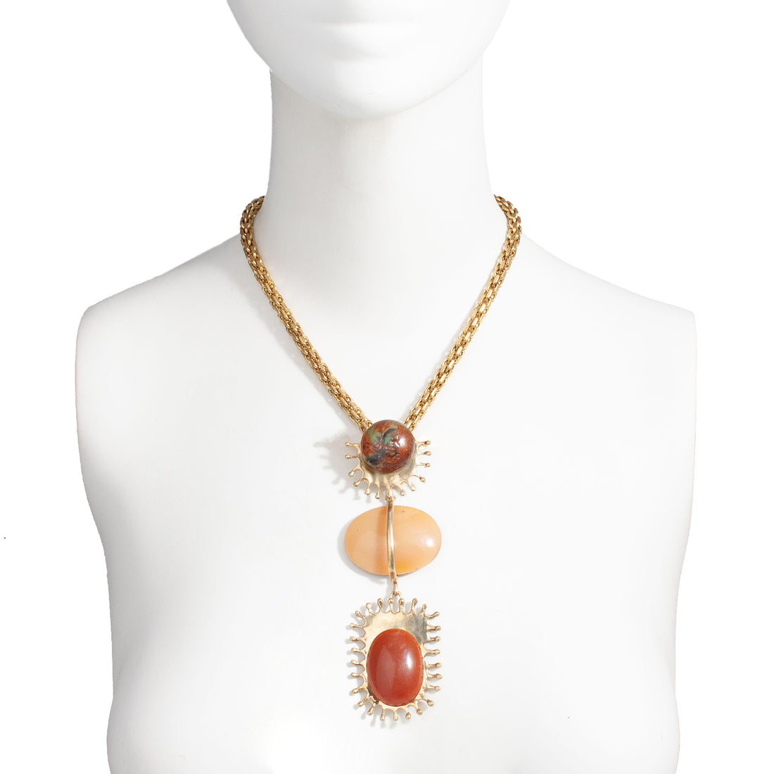 ANITA PENDANT NECKLACE