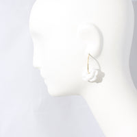 GARDENIA EARRING