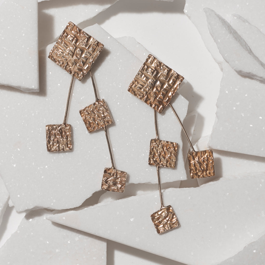 HUTTON EARRING