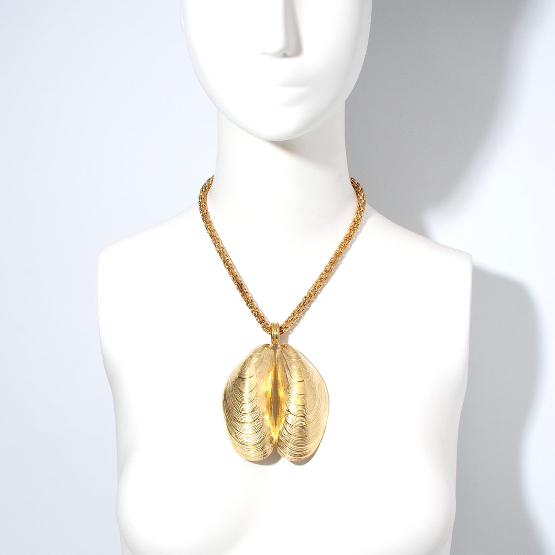 MIRA PENDANT