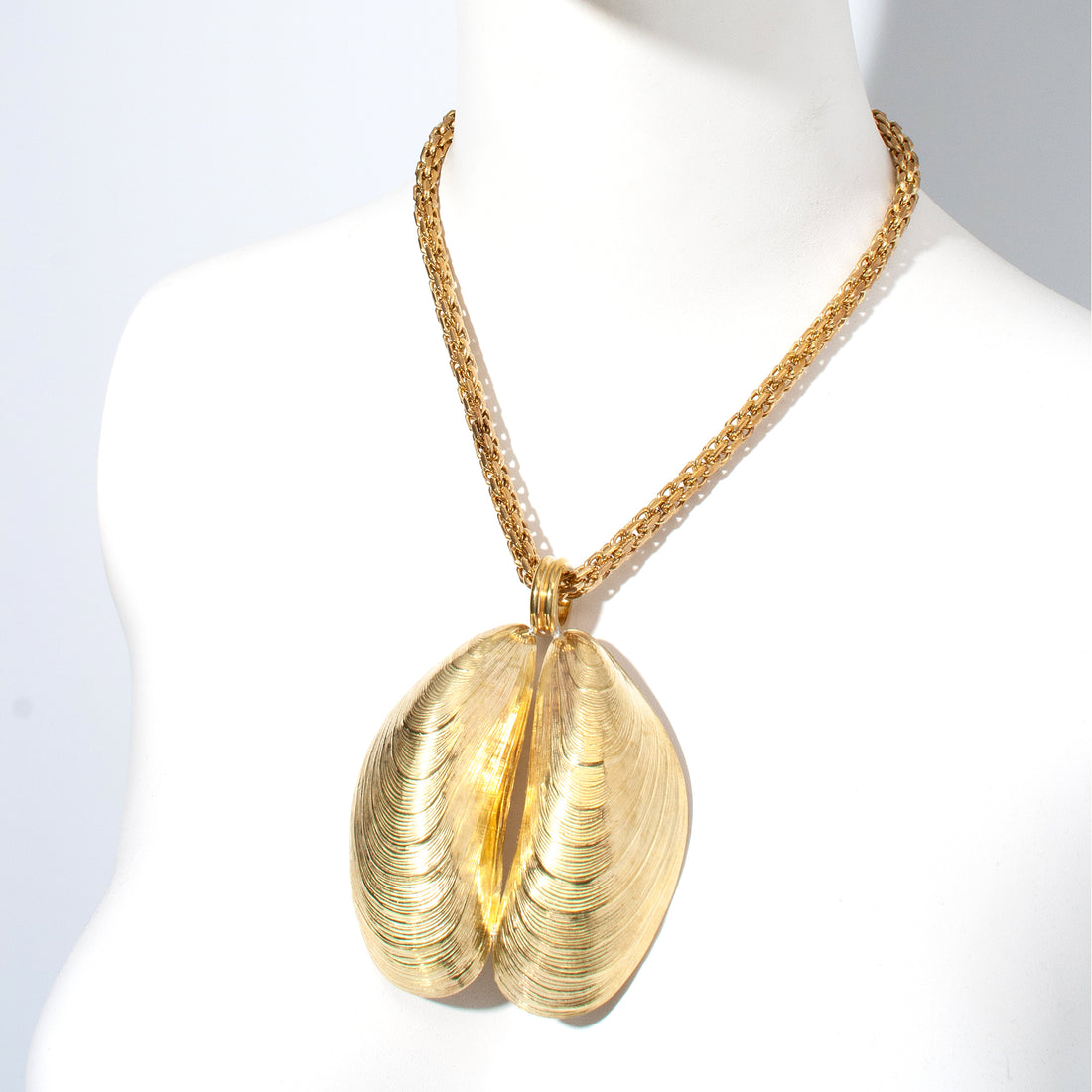 MIRA PENDANT