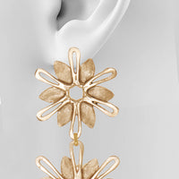 PAVILION EARRING