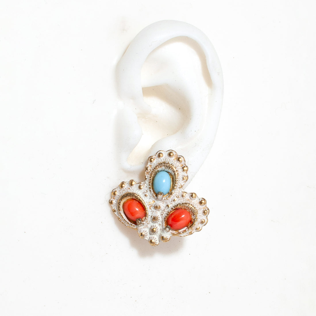 MIDCENTURY RED & BLUE CLIP EARRING