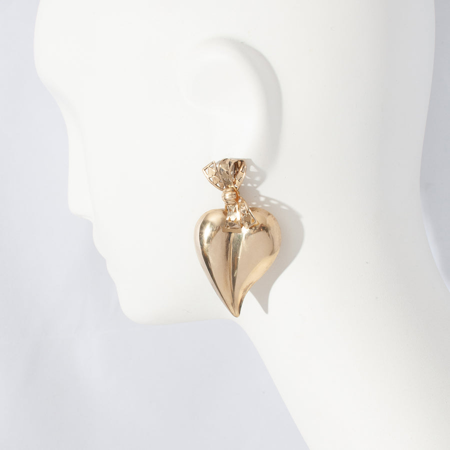 HEARTSTRING EARRING