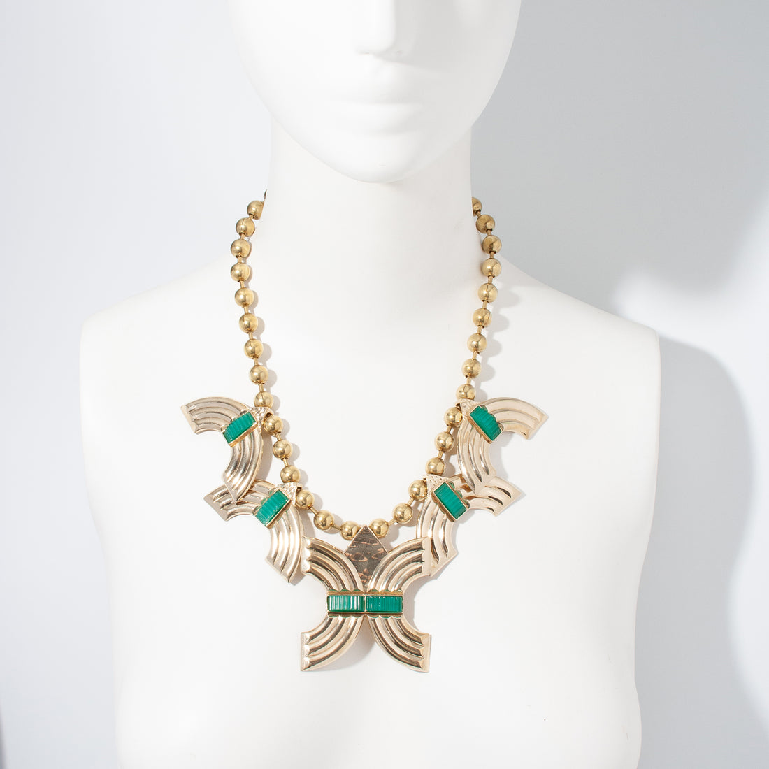ARC NECKLACE