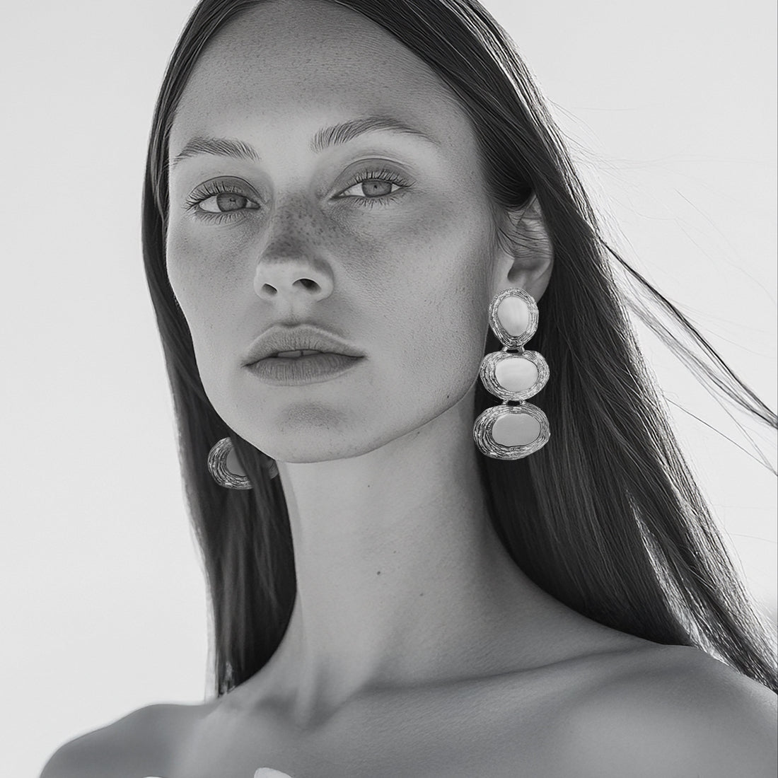 BRINE EARRING