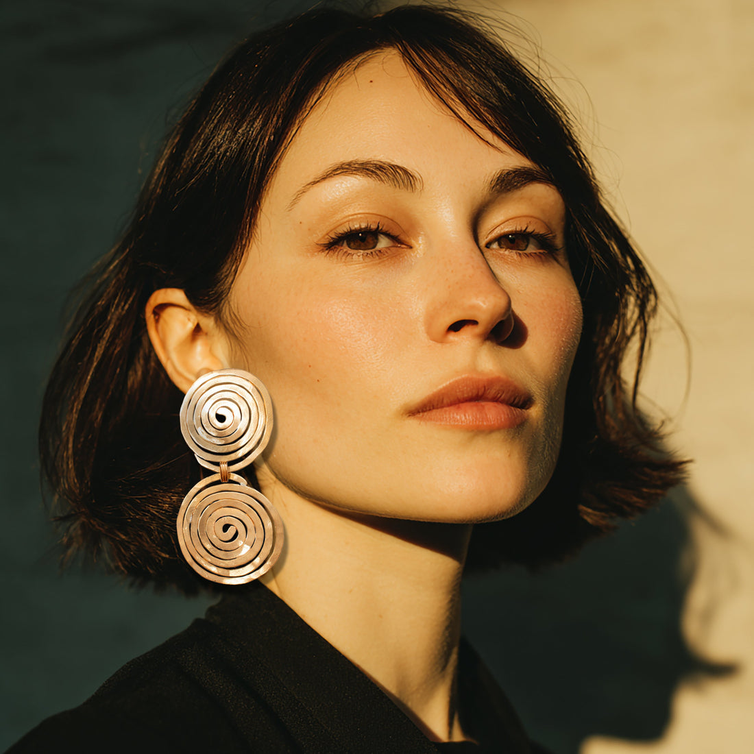 TRACE EARRING