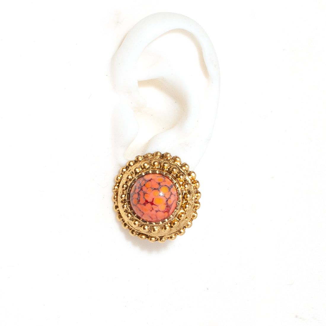 CORAL GRAZIANO CLIP EARRING
