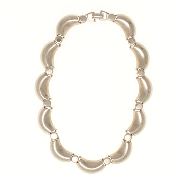 SILVER SCALLOP NECKLACE