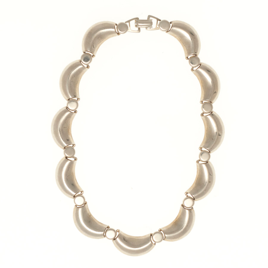SILVER SCALLOP NECKLACE