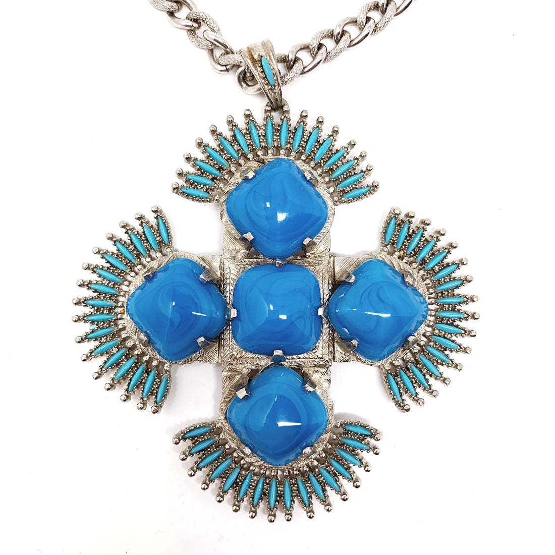 CASTLECLIFF SOUTHWEST: MALTESE PENDANT IN TURQUOISE