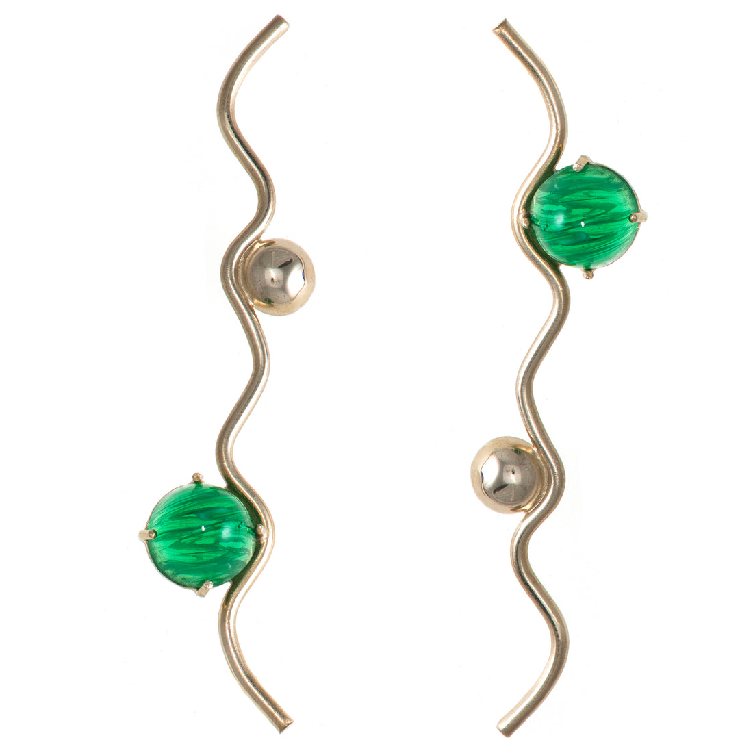 EVE EARRING